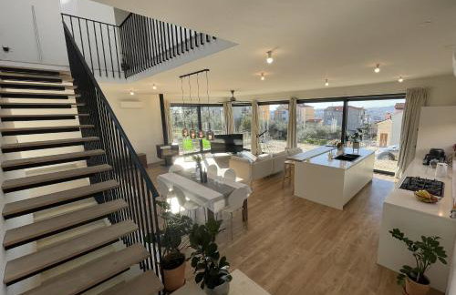 Villa Sea Horizon with a pool - Photo 5