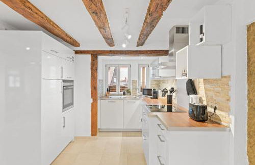 TOP Apartments - Moderne Altbauwohnung im Zentrum Ludwigsburg - Kingsize Bett - Netflix - 80qm - 24h Check-In - Foto 20