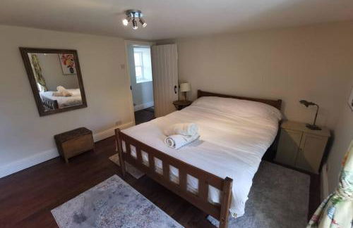 Cosy, Coastal Retreat with a Large Garden - Photo 16