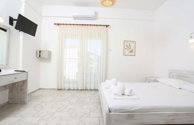 Spanos Apartments Anna's Lodge - Foto 4