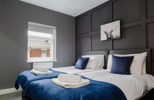 Norris Stays - Sleeps 7 by M55 - Photo 11