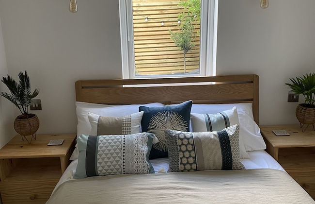 Stunning 2-bed Self Contained Oasis in Eastbourne - Foto 3