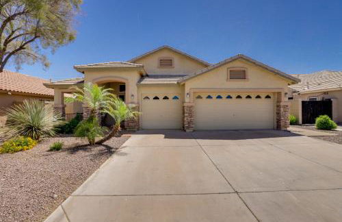 Golfers Oasis with Heated Pool in Avondale! - Foto 33