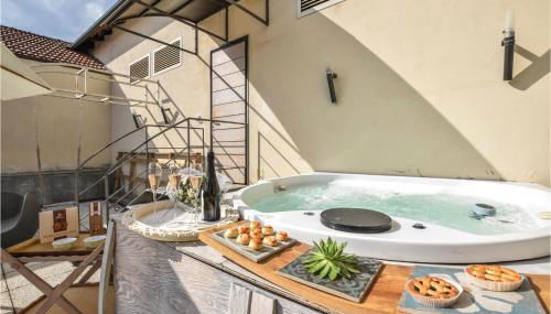 Nice Apartment In Santo Stefano Belbo - Photo 3