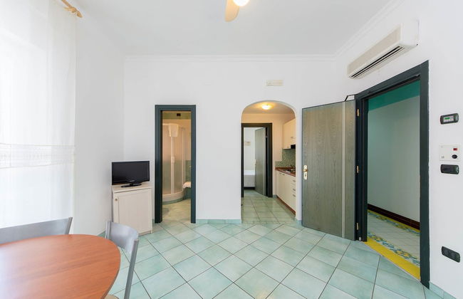 La Residenza Aparthotel - Photo 15