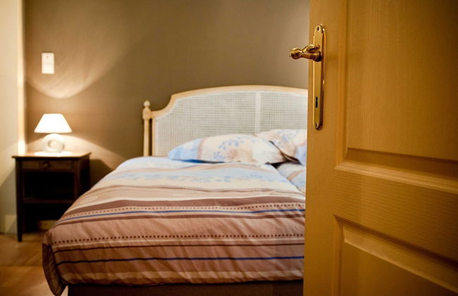 Modern Holiday Home in Stavelot With Fireplace - Photo 2