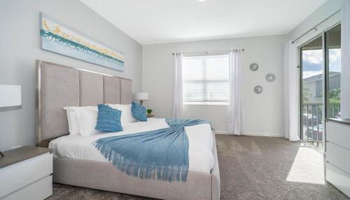 Spacious Condo-modern Decor Star Wars Bedroom - Foto 4