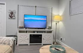 Dolphin Cove 1 block from the Beach - Foto 5