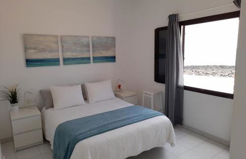 El Mar de Peyo , primera línea de playa - Foto 9