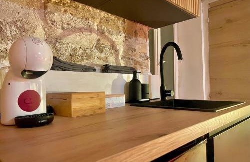 Secret LoveRoom - SpaBalnéo, Lit King Size, CLIM, Chic, calme et discret, 2 personnes - Foto 6