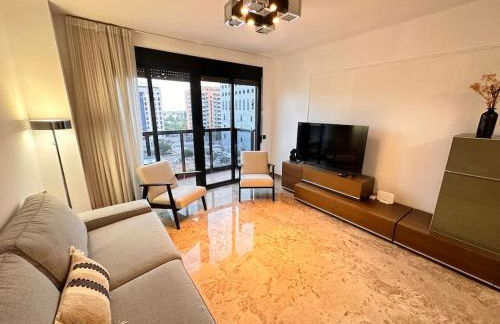 Amplio y Lujoso con vistas - Foto 19