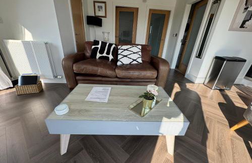 Lakeside Apartment - Photo 7