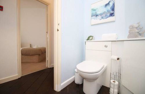2 Bedroom City Apartment - 20mins Walk to Cabot Circus, With Free Wi-Fi & Off-Peak Parking Included - Foto 26