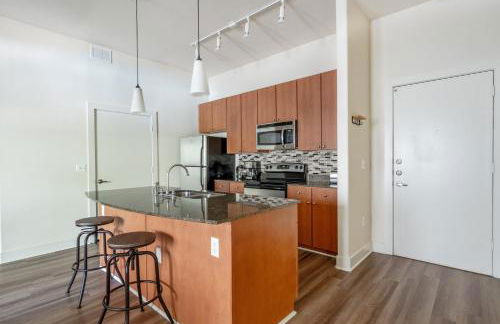 Central Domain 2br w pool wd gym ATX-204 - Foto 6