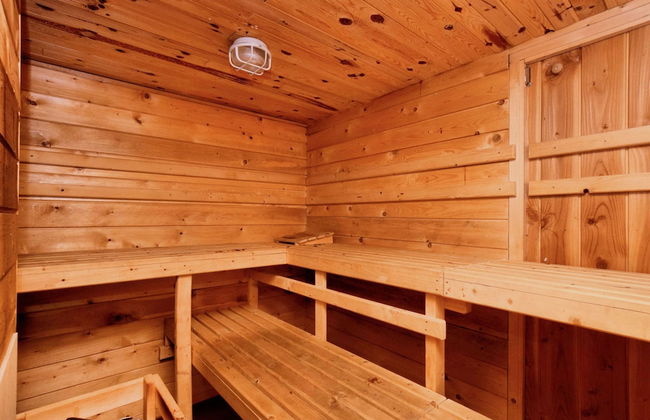 Rustic Farm Stay in Rogery - Photo 27