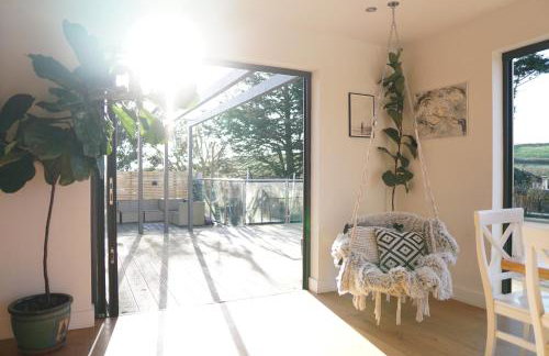 Stunning 4 Bedroom Home with Wild Spa, Gym & Hot Tub - Foto 29