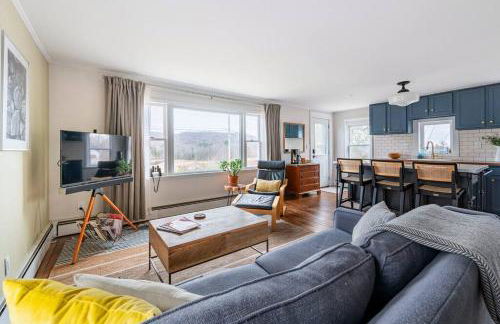 Hillcrest Cottage - Charming Cottage with hot tub and view! - Foto 24