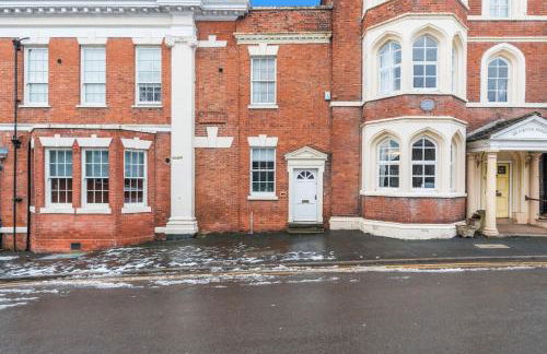 #97 Grade 2 historic Housekeeper's Cottage - Close to Statfold Country Park - Sleeps 5 - Perfect for Contractors and Families - Free street Parking" - Foto 44