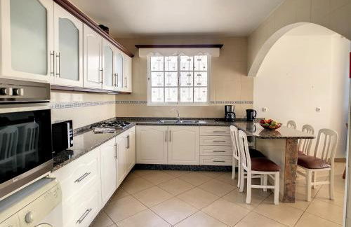 Naya Beach House by LovelyStay - Photo 32