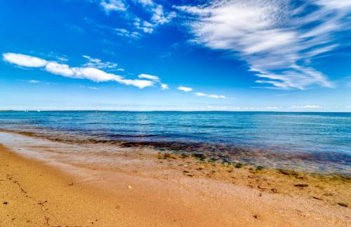 Beachroad Hideout - Photo 33