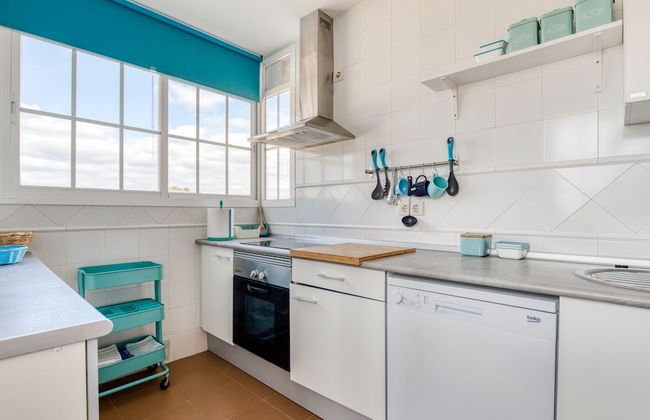 Serene Holiday Home in Huelva With Balcony - Foto 4