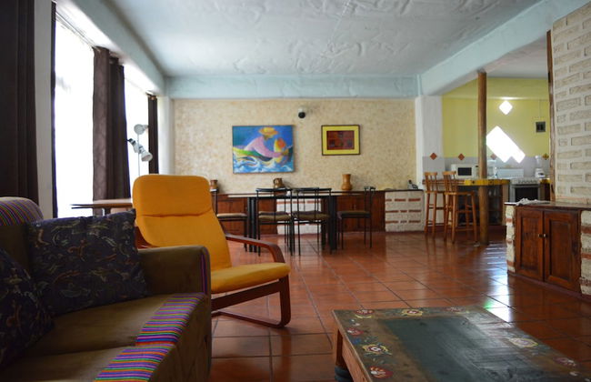 Eco Suites Uxlabil Guatemala City - Photo 27