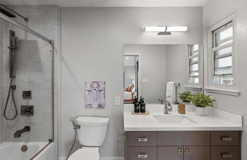 Serene Home on the Hill with amazing view! near SF - Foto 34