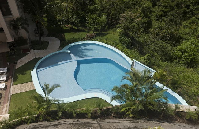 Playa Flamingo Comfortable 3 BR Oceanview Condo - Flamingo Towers 17 - Photo 10