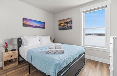 Stay with Style in this Townhome - Photo 6