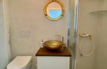 Lion House II - Photo 23