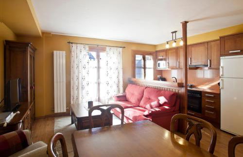 Apartamentos El Rincón de Benás - Photo 8