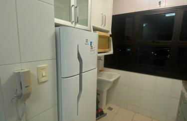 Flat muito bem localizado - Foto 13