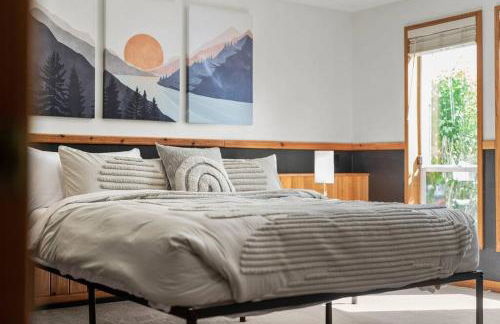 Luxe Lake Home Reflect Recharge and Reconnect - Foto 67