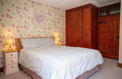 Rhostwarch Old Farmhouse Newport, Pembrokeshire - Foto 19