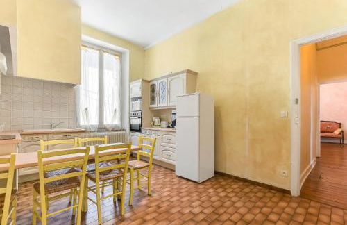 Les Bellevue Cité "3 Apartments, 1 with Garden & Private Parking, Aircon, WiFi, Free Public Car Park, 1 km from Cité" - Foto 57