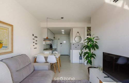 Lindo Apto em Cond. c/ Piscina e Garagem RPF0605 - Foto 6