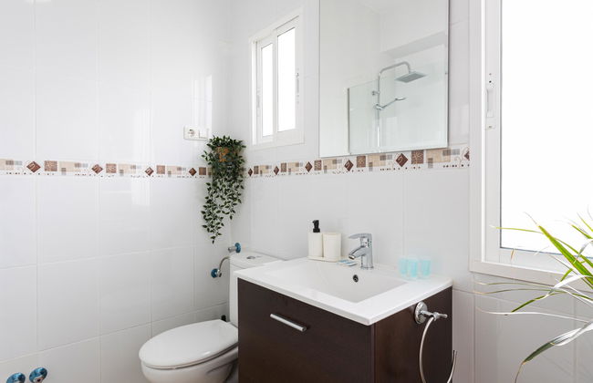 Pasaje Dolores Cerezo 2 bed - Photo 12