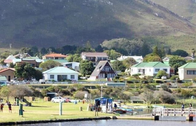 Kleinmond Panorama Holidays - Foto 33