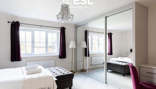 Large Modern 4 Bedroom House in Uttoxeter, Near Alton Towers, Great for Families - Foto 4