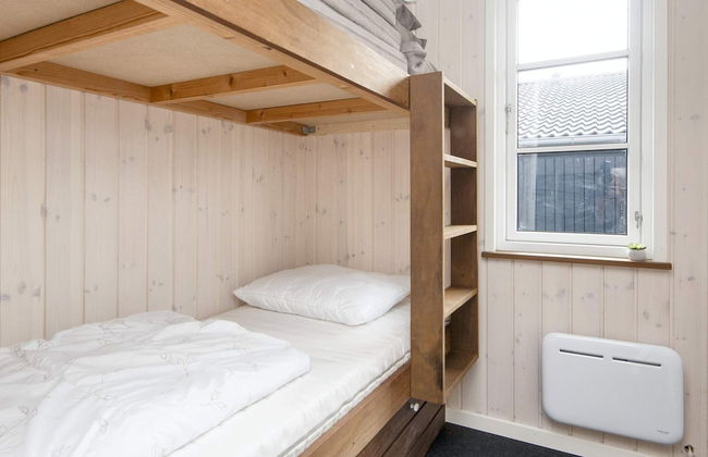 6 Person Holiday Home in Bjert - Foto 3