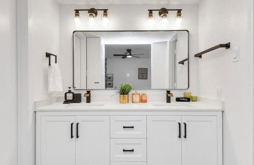 Stylish Katy Retreat 4BR Sleeps 10 Outdoor Escapre - Foto 24