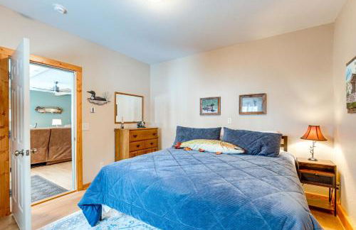 Private Dock, BBQ Ready Lakefront Fifield Home! - Foto 18