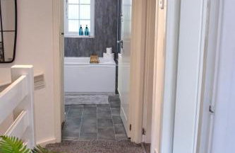 BlueCrest - Stylish 3 Bedroom, Parking on Request - Foto 32