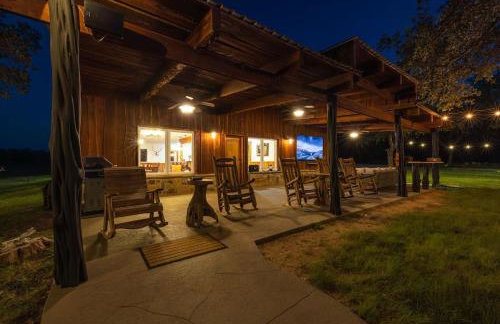 Oakridge Ranch: Pool + Hot-tub, Pickleball Court, Whiskey & Wine Room - Foto 96