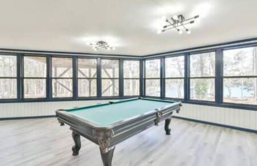 NEW! Lakefront|Lux|Games|HotTub|Dock|Friends+Fam! - Foto 49