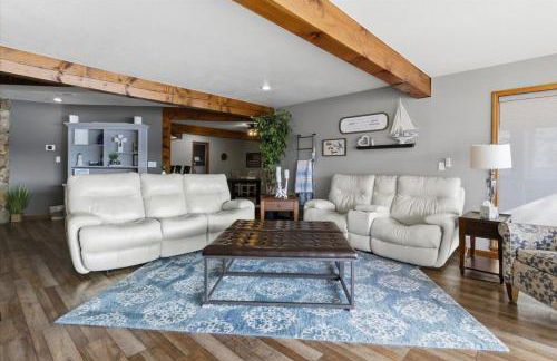 Lakefront Home w/ Private Dock, Slip, Kayaks & Paddleboards at the 7mm - Foto 19