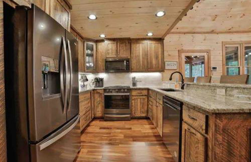 Mountain Hideaway with Hot Tub & Fire Pit - Foto 70