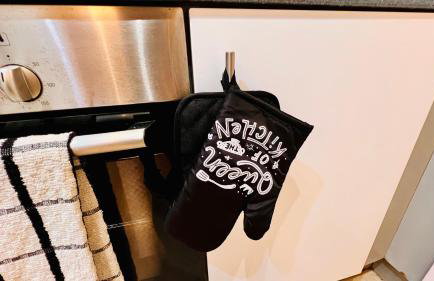 Birmingham City Centre Apartment with Parking - Photo 7