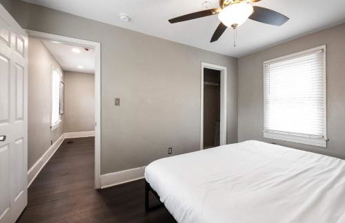 Historic CozySuites 4BR 2BA with a modern touch - Foto 17