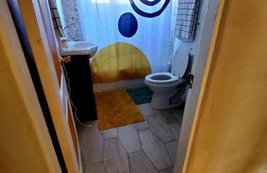 Lovely 2BR Pet Friendly Home in Heart of Nob Hill - Foto 8